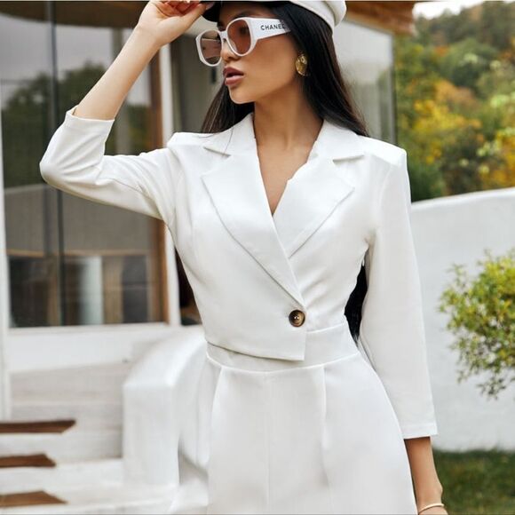 NWT Elagia White Bridal Elegant Tuxedo Tailored One-Button Jumpsuit Romper L - Picture 5 of 14